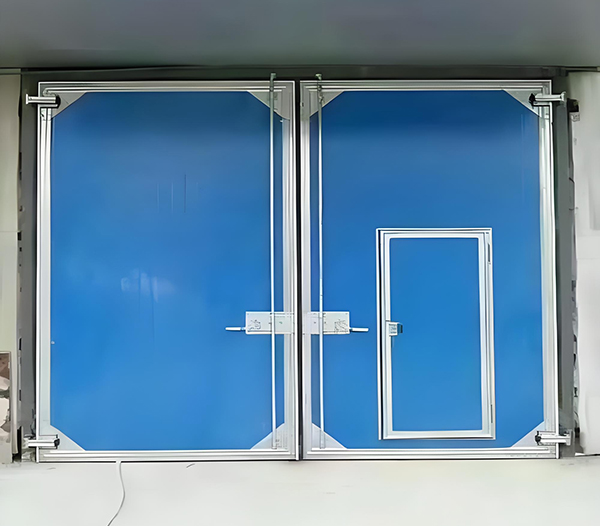 岳普湖工业平开门