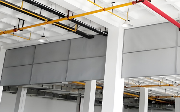 商场防烟分区常闭节点：岳普湖挡烟垂壁高度与控制器接线图解